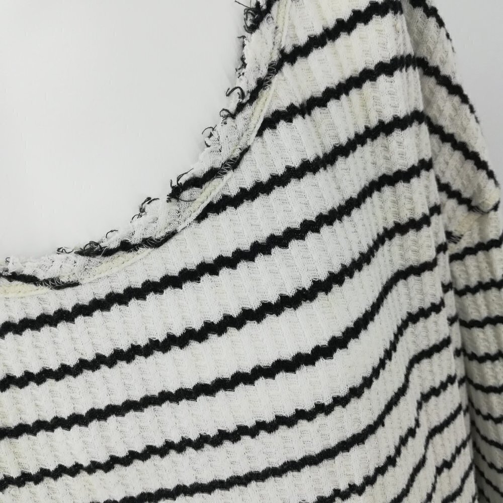 We The Free Striped Thermal Shirt Size M Stretch Raw Ruffle Neck Flowy Hem - Picture 7 of 12
